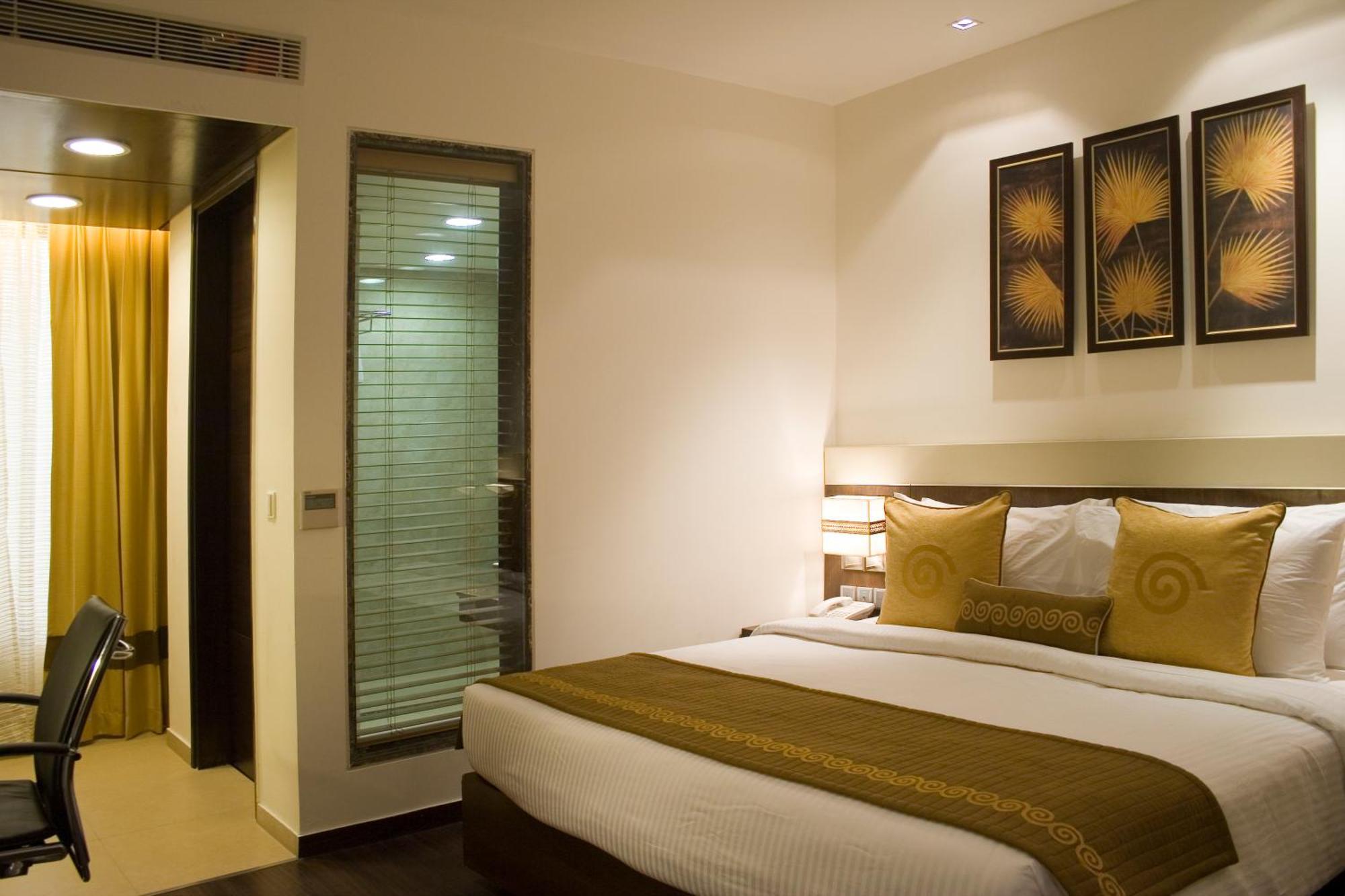 Shervani Nehru Place New Delhi Exterior photo